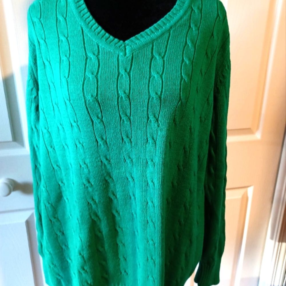 Emerald Green Cable Knit V Neck Sweater size Large 18/20